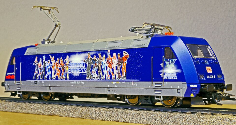 Bochum sponsored model