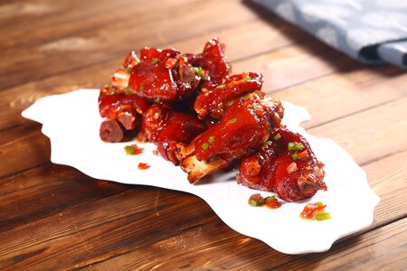 Pig hand pig's feet delicious