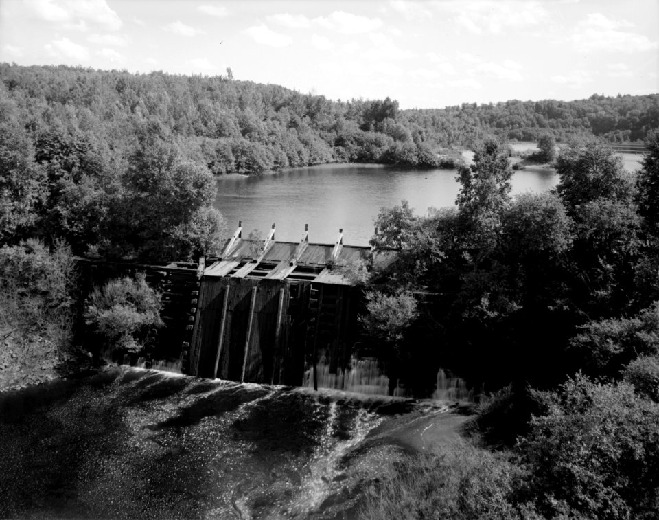 Dam Timber Crib