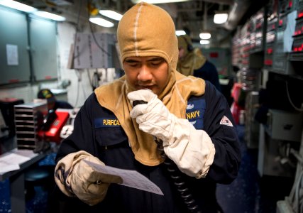 Damage Control certification aboard USS Bonhomme Richard (LHD 6) 161205-N-WF272-024