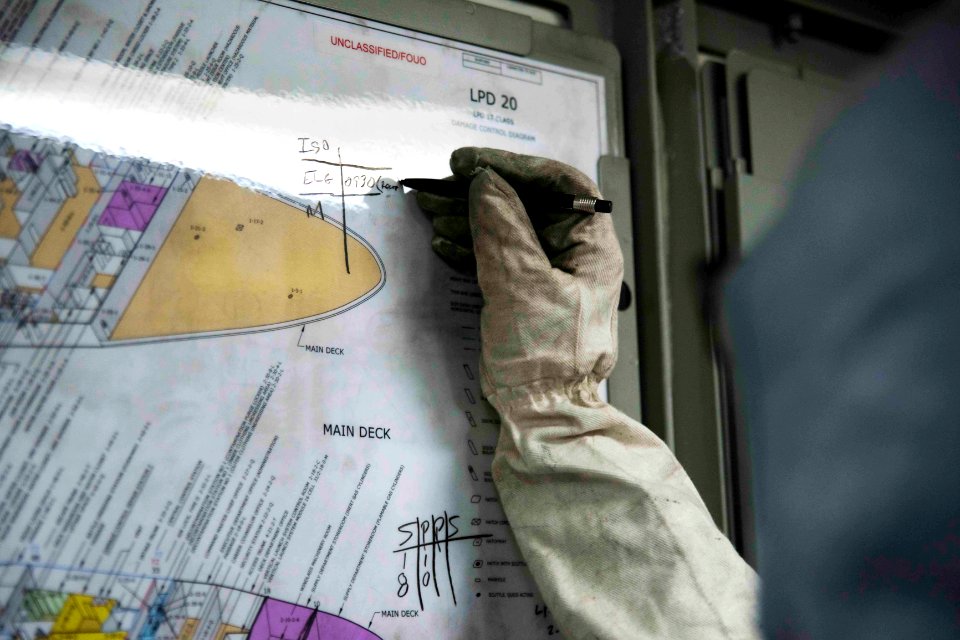 Damage control drill aboard USS Green Bay 161130-N-JH293-178