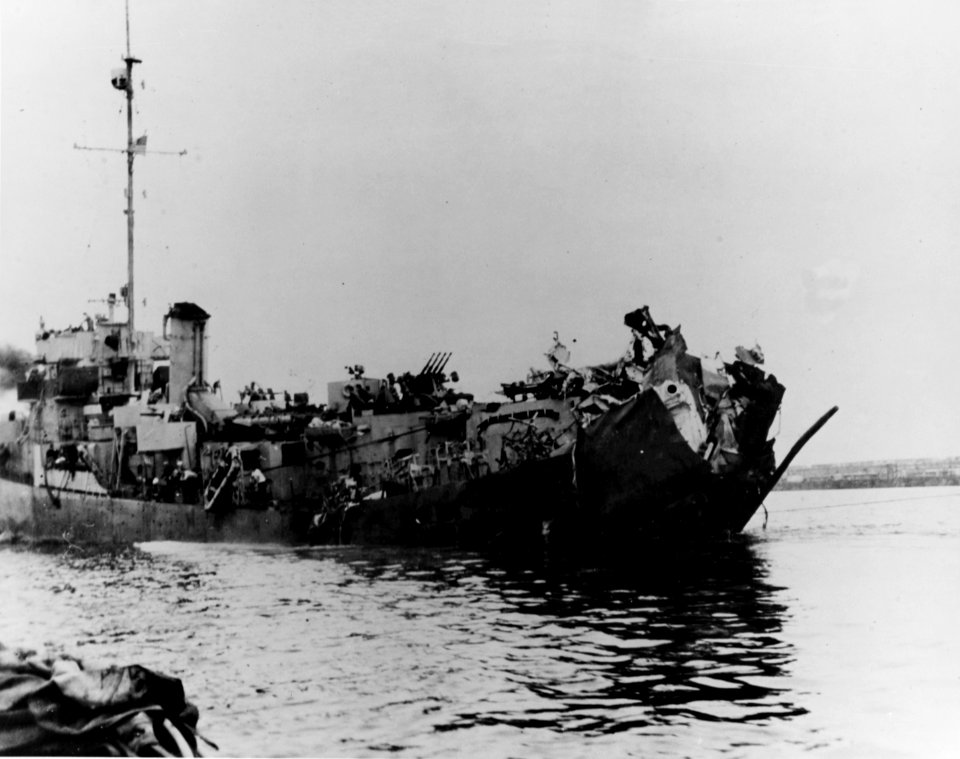Damaged stern of USS Barr (DE-576), circa in June 1944 (NH 86682)