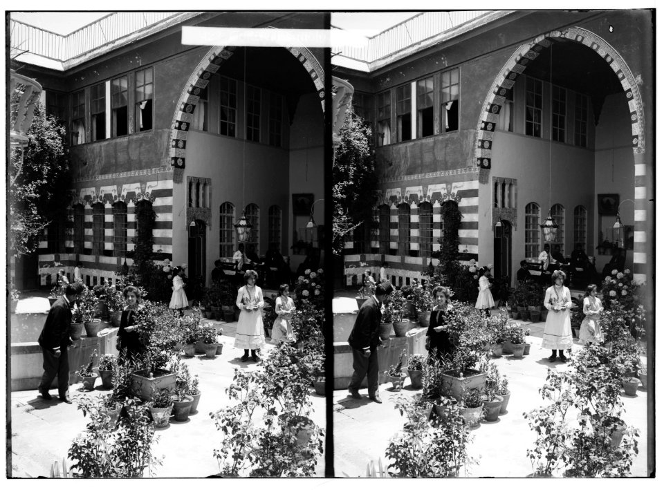 Damascus (Esh-Sham). Courtyard of a Christian house LOC matpc.01153