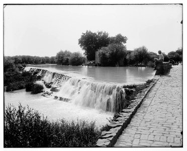 Damascus (Esh-Sham). River Abana LOC matpc.07056