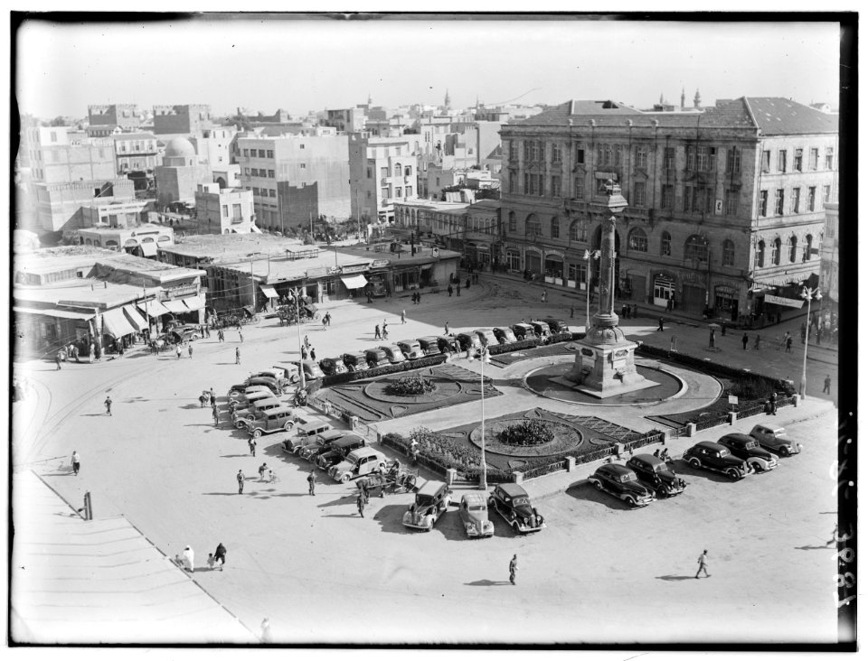 Damascus and environs. Damascus. One of the city squares LOC matpc.00227