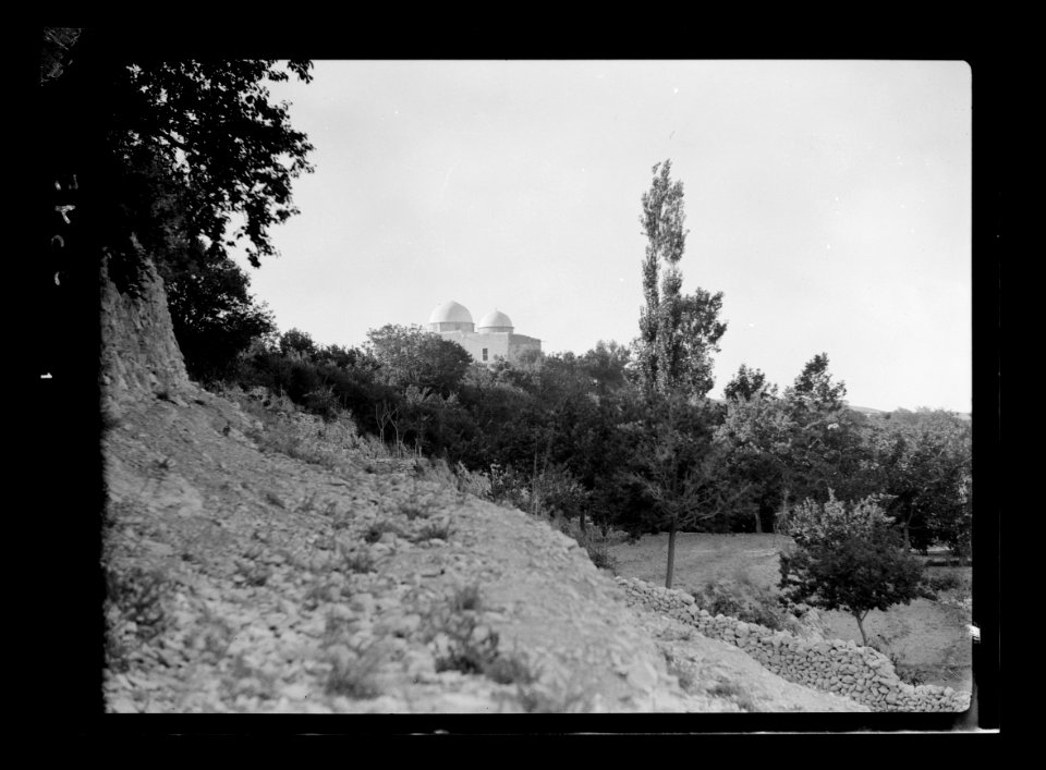 Damascus and Environs. Moslem (i.e., Muslim) shrine near Damascus on the Seidnaya road LOC matpc.15490