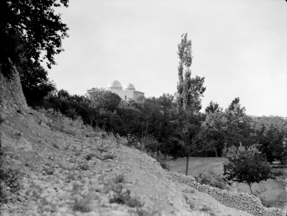 Damascus and Environs. Moslem (i.e., Muslim) shrine near Damascus on the Seidnaya road LOC matpc.15490