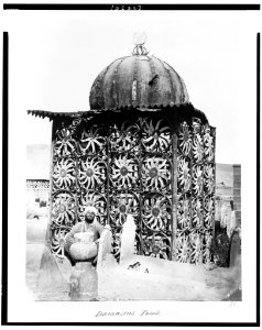 Damascus. Tomb - Bonfils. LCCN92513512