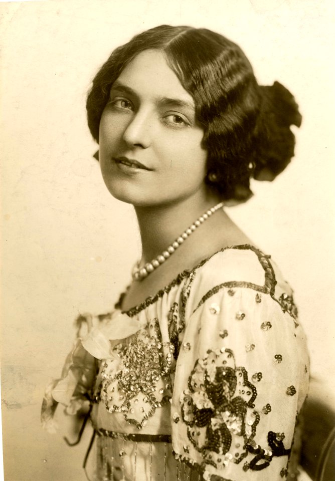 Dancer Rosina Galli (SAYRE 458)