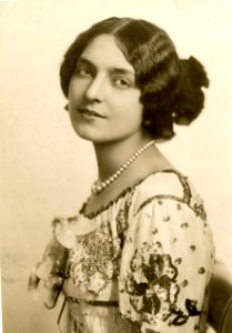 Dancer Rosina Galli (SAYRE 458)