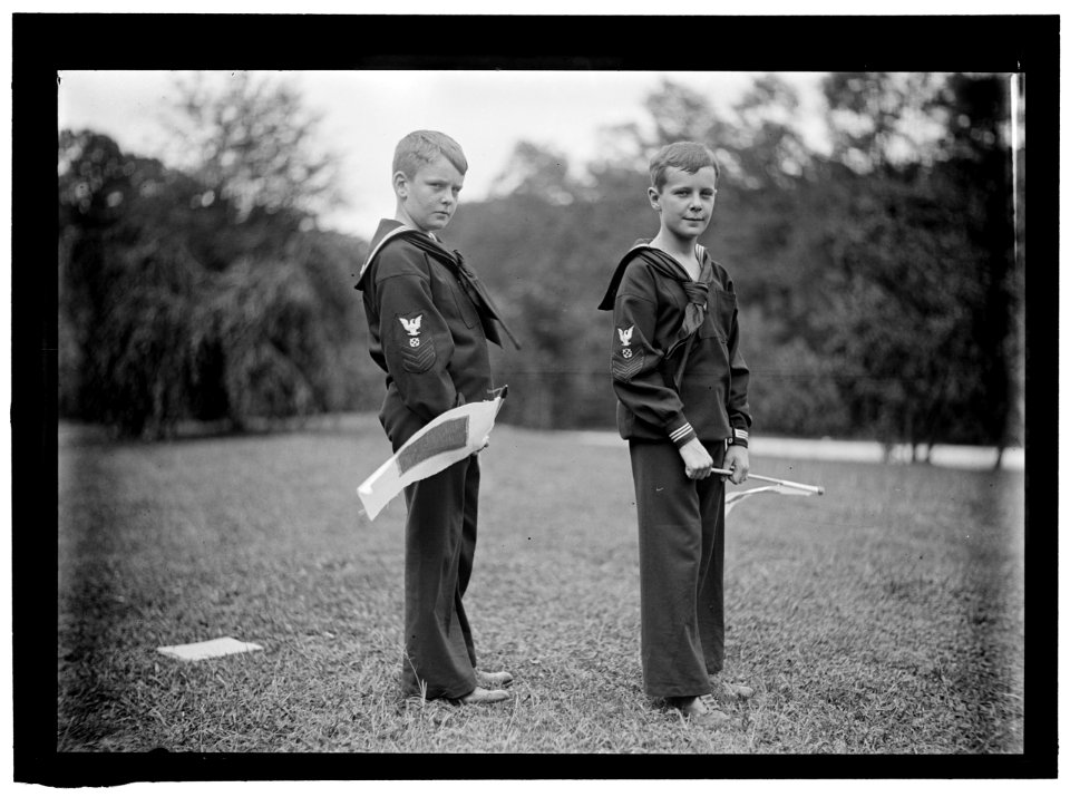 DANIELS, FRANK A. SON OF JOSEPHUS DANIELS. RIGHT, WITH BROTHER JONATHAN DANIELS LCCN2016864853