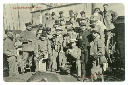 Danmarksekspeditionen 1906 by Knudstrup 01