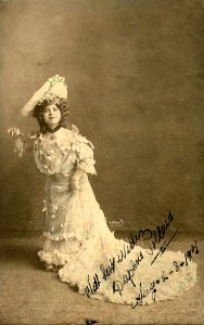 Daphne Pollard, child opera singer (SAYRE 1370)