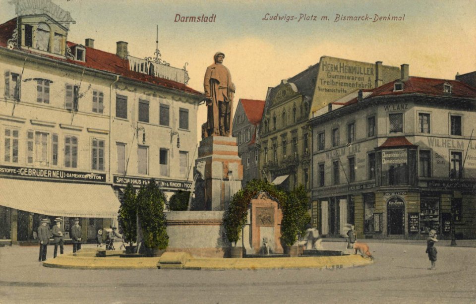 Darmstadt, Hessen - Ludwigsplatz mit Bismarckdenkmal (Zeno Ansichtskarten)