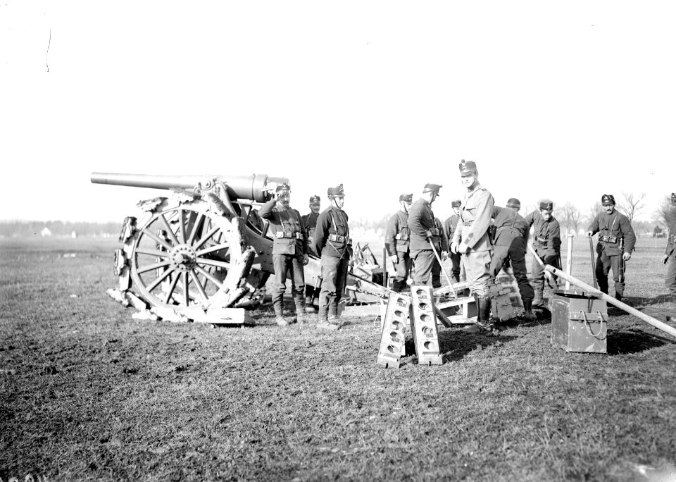 Das 12cm Geschütz mit dem Radgürtel - CH-BAR - 3240206