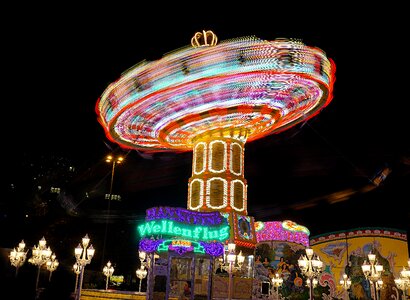 Folk festival year market ride photo