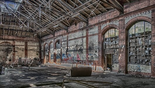 Lapsed old factory photo