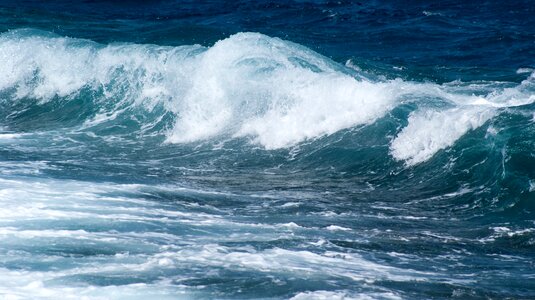 Water waves tourism