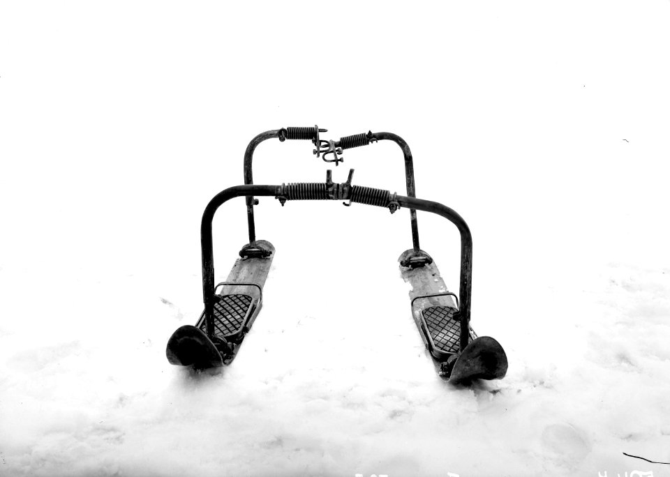 Das Skiset für ein Motorrad - CH-BAR - 3241066