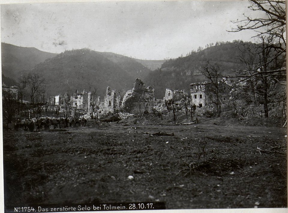 Das zerstörte Selo bei Tolmein.28.10.17. (BildID 15608705)