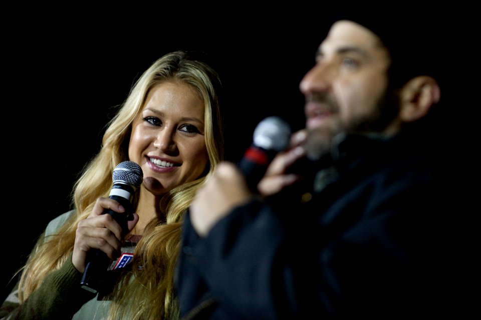 Dave Attell and Anna Kournikova 2009 2