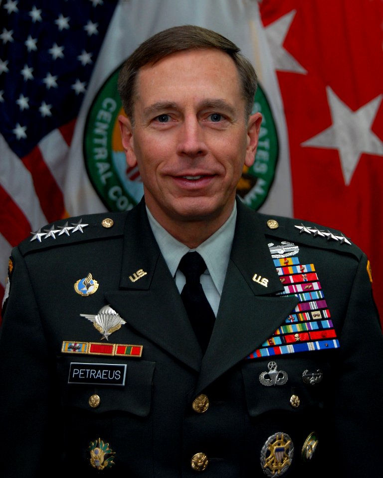 David H. Petraeus 2008 portrait 2