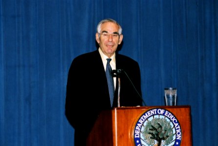 David Halberstam 441-GD-01-092-A-30