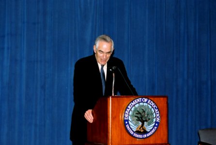 David Halberstam 441-GD-01-092-A-10