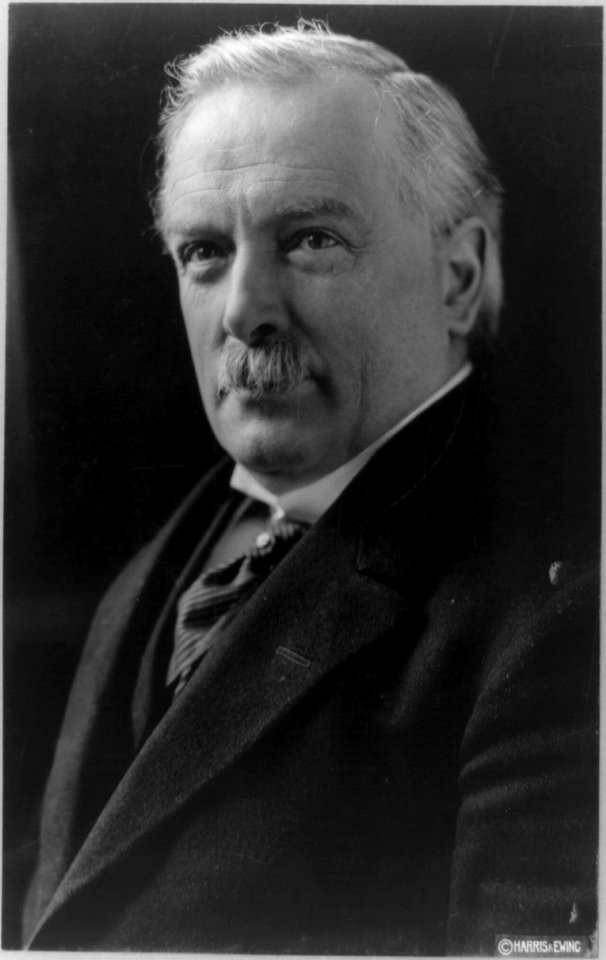 David Lloyd George LCCN2004672079