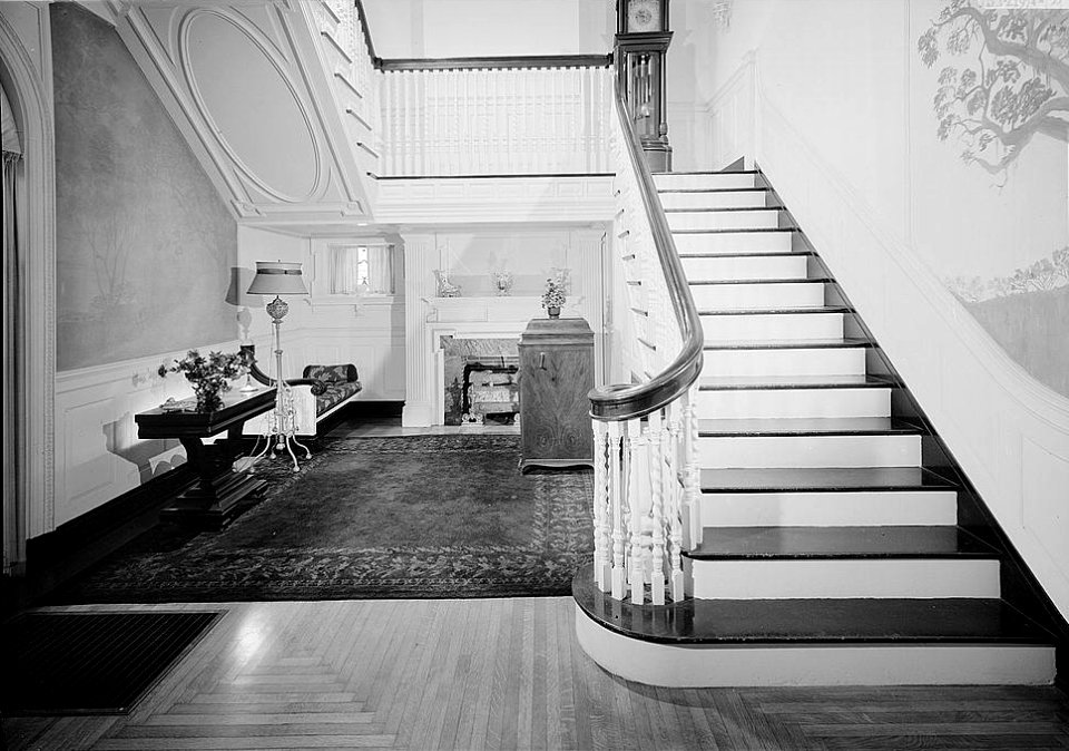 David R. Burgess Mansion 04