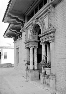 David R. Burgess Mansion 03