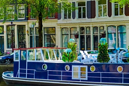 Ship canal amsterdam