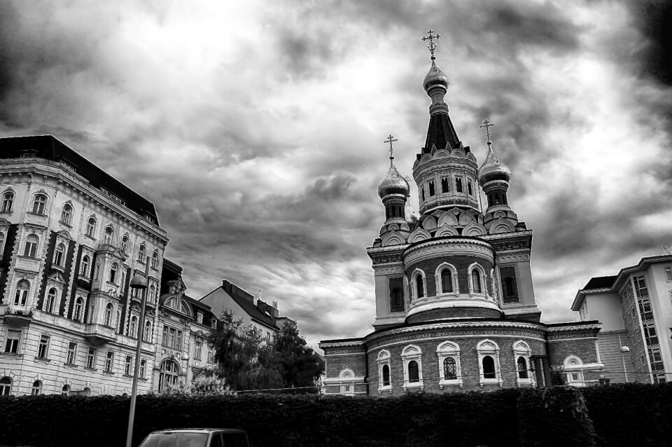 Black white religion vienna