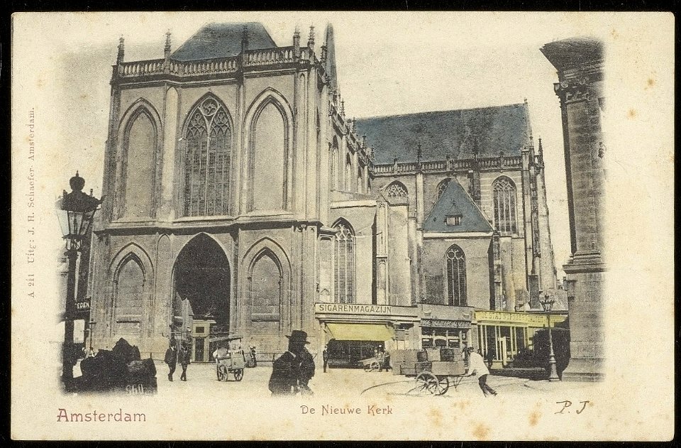 De Nieuwe Kerk aan de zijde van Nieuwezijds Voorburgwal 143. Uitgever J.H. Schaefer, Amsterdam, Afb ANWU01678000021 photo