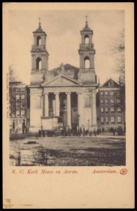 De Mozes en Aäronkerk aan het Waterlooplein. Uitgave N.J. Boon, Amsterdam-001