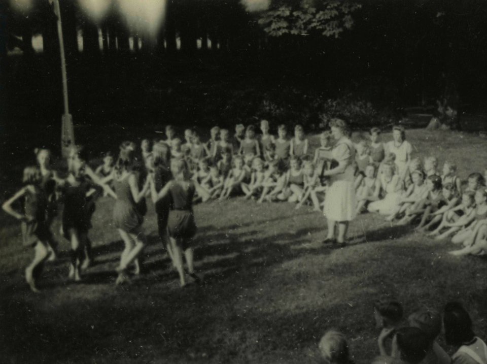 De Oosterhelling - Fotodienst der NSB - NIOD - 211762