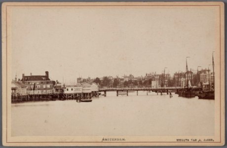 De Nieuwe Stadsherberg in het IJ