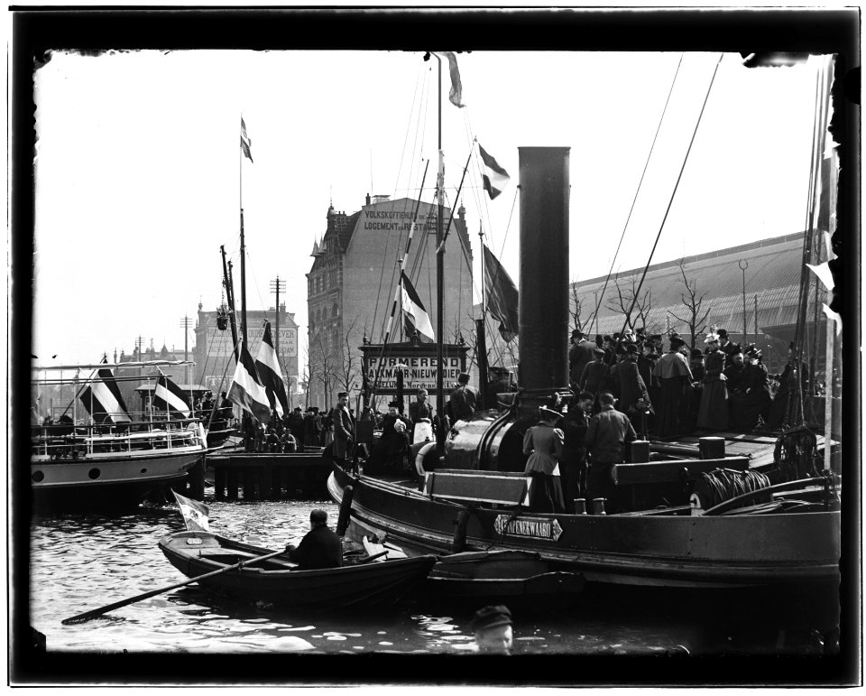 De Ruijterkade, foto 18 Jacob Olie (max res)