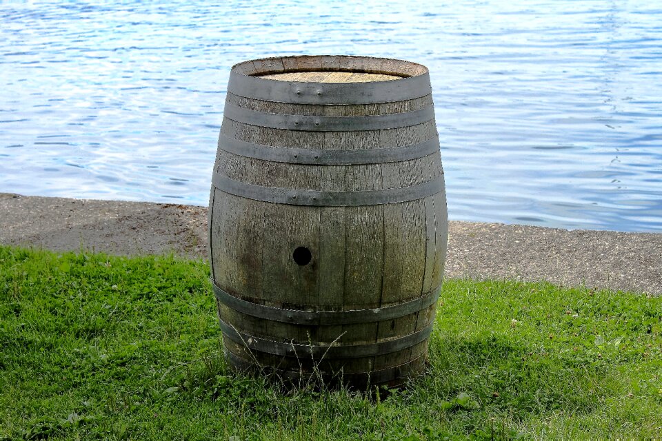 Beer keg nature water