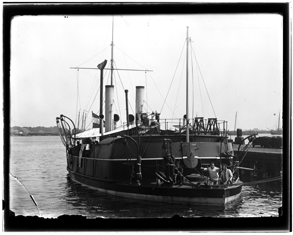De Ruijterkade, foto 20 Jacob Olie (max res)