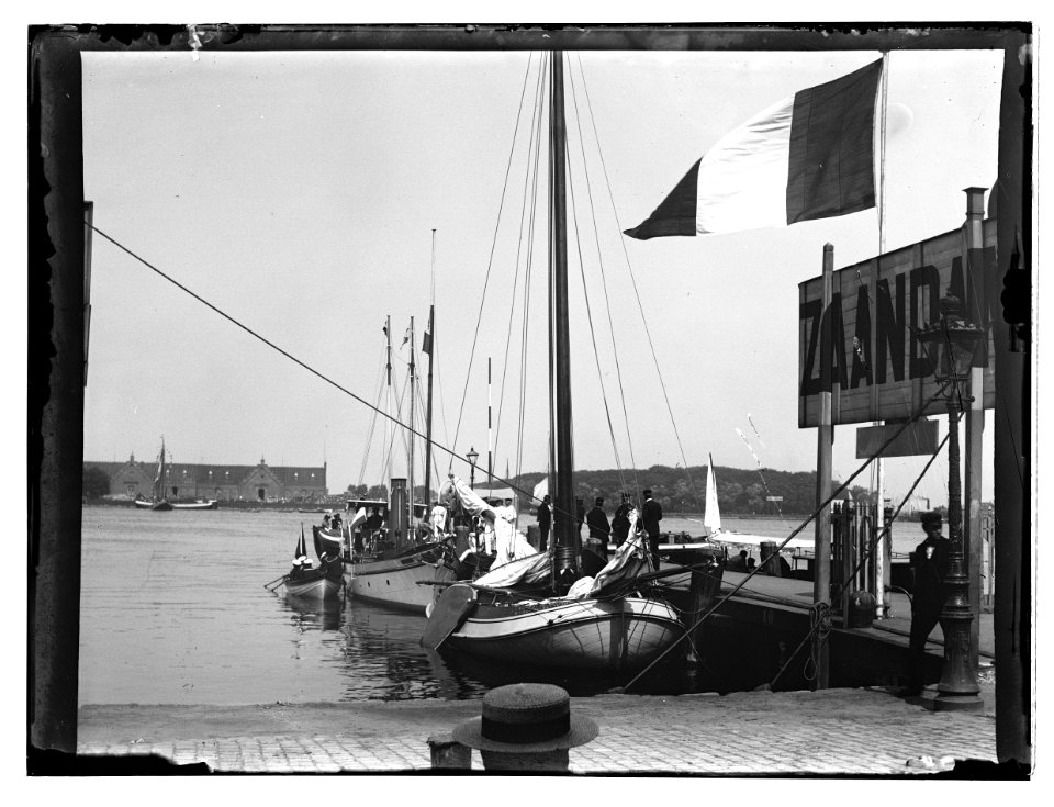 De Ruijterkade, foto 23 Jacob Olie (max res)