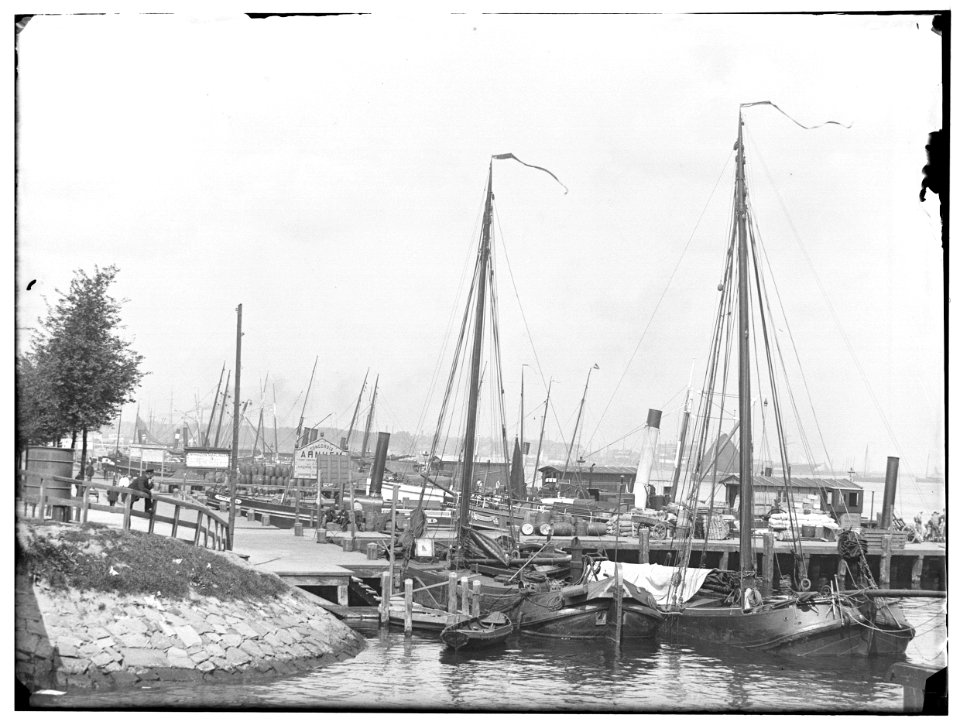 De Ruijterkade, foto 8 Jacob Olie (max res)