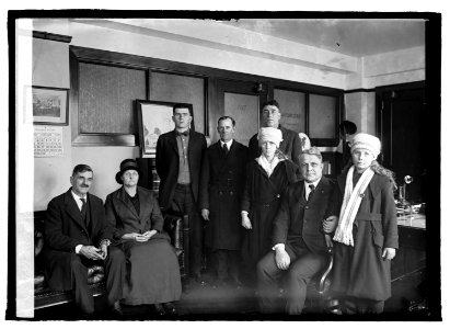 Davis & miners group, 1-16-22 LCCN2016845983