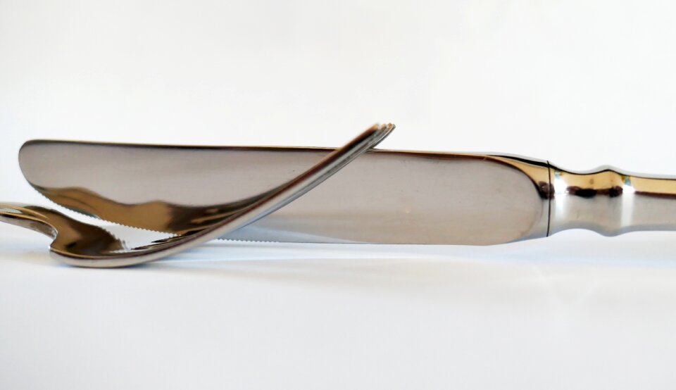 Metal tine gloss