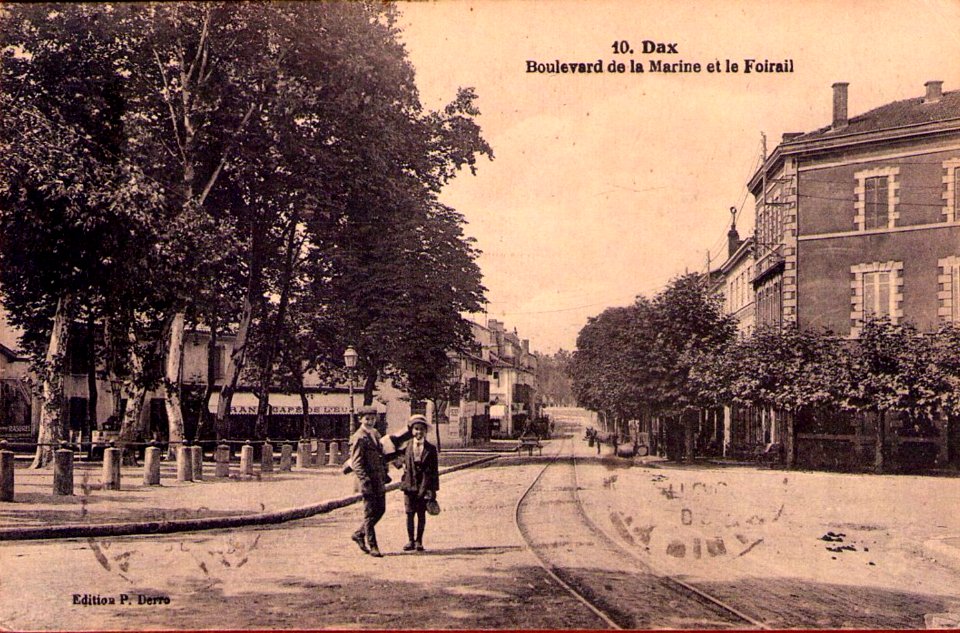 Dax (Landes) - Boulevard de la Marine 2
