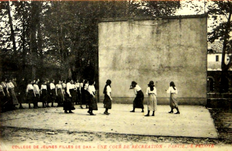 Dax (Landes) - Collège de Jeunes-filles 2