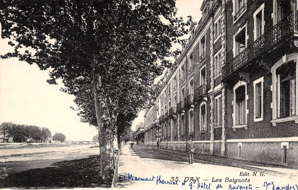 Dax (Landes) - Etablissement Thermal des Baignots - vue de la Promennade 3
