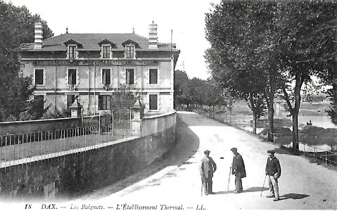 Dax (Landes) - Etablissement Thermal des Baignots - vue de la Promennade 10