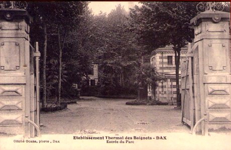 Dax (Landes) - Etablissement Thermal des Baignots - Parc 1