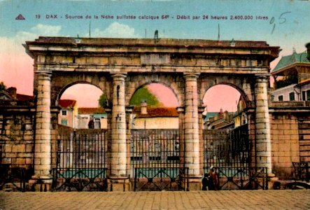 Dax (Landes) - Fontaine chaude 36
